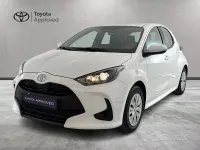 Usata Toyota Yaris Hybrid Active 92 CV (67 kW) 2025 Bianco Berlina