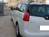 Usata Peugeot 5008 Active 120 CV (88 kW) 2012 Bianco Monovolume