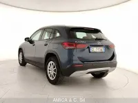 Usata Mercedes GLA200 Business 150 CV (110 kW) 2022 Blu SUV