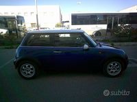 Usata Mini ONE 90 CV (66 kW) 2003 Blu Utilitaria