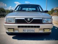 Usata Alfa Romeo 33 Quadrifoglio Verde 118 CV (86 kW) 1989 Argento Berlina
