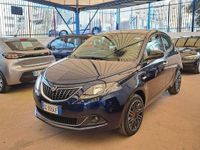 Usata Lancia Ypsilon Gold 69 CV (50 kW) 2021 Blu Utilitaria