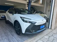 Usata Toyota C-HR Trend 152 CV (111 kW) 2024 Bianco SUV