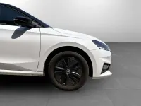 Usata Skoda Fabia 95 CV (69 kW) 2025 Bianco luna metallizzato nero Utilitaria