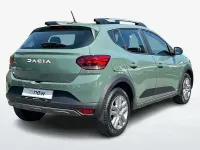 Usata Dacia Sandero Comfort 101 CV (74 kW) 2023 Verde Berlina