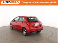 Usata Toyota Yaris Hybrid Active 73 CV (53 kW) 2016 Rosso Berlina