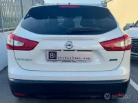 Usata Nissan Qashqai 360º 110 CV (80 kW) 2015 Bianco SUV