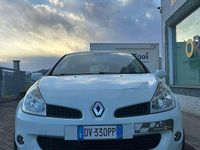 Gebraucht Renault Clio II 197 PS (144 kW) 2008 Limousine
