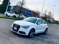 Usata Audi A1 Attraction 105 CV (77 kW) 2012 Bianco Utilitaria