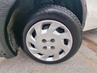 Usata Fiat Strada 62 CV (45 kW) 2004 Bianco Pick-up