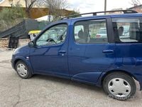 Usata Toyota Yaris Verso Sol 85 CV (62 kW) 2002 Blu Monovolume