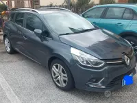 Usata Renault Clio 105 CV (77 kW) 2016 Grigio Station wagon