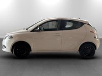 Usata Lancia Ypsilon Silver 69 CV (50 kW) 2021 Bianco Utilitaria