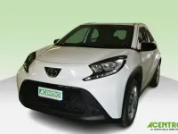 Usata Toyota Aygo X Active 72 CV (52 kW) 2025 Bianco SUV
