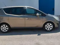Usata Opel Meriva 95 CV (69 kW) 2011 Grigio Monovolume