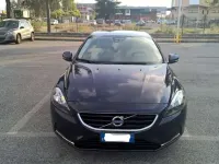 Usata Volvo V40 Momentum 114 CV (83 kW) 2014 Berlina