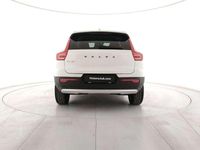 Usata Volvo XC40 Momentum 156 CV (114 kW) 2018 Bianco SUV
