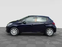 Usata Peugeot 208 Active 68 CV (50 kW) 2019 Blu Utilitaria