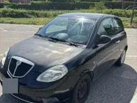 Usata Lancia Ypsilon 60 CV (44 kW) 2010 Nero Utilitaria