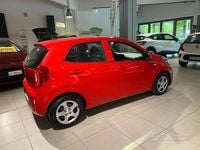 Usata Kia Picanto Active 67 CV (49 kW) 2018 Rosso Utilitaria
