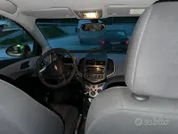 Usata Chevrolet Aveo 75 CV (55 kW) 2012 Berlina