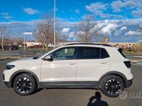 Usata VW T-Cross Style 110 CV (80 kW) 2023 Grigio SUV