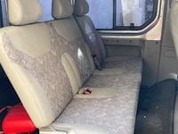 Usata Opel Vivaro 110 CV (80 kW) 2005 Grigio Monovolume