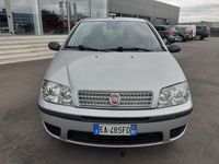 Usata Fiat Punto Active 59 CV (43 kW) 2010 Argento Utilitaria