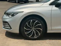 Usata VW Golf VIII Style 116 CV (85 kW) 2021 Grigio Utilitaria