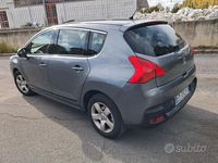 Usata Peugeot 3008 Business-Line 112 CV (82 kW) 2012 Grigio Station wagon