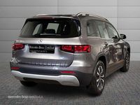 Usata Mercedes GLB200 Business 150 CV (110 kW) 2022 Grigio montagna SUV