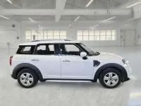 Usata Mini Countryman Business 102 CV (75 kW) 2020 Bianco SUV