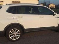 Begagnad VW Tiguan Allspace 150 HK (110 kW) 2019 Vit SUV