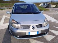 Usata Renault Scénic II Dynamique 101 CV (74 kW) 2004 Argento Monovolume