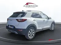 Usata Kia Stonic Style 84 CV (61 kW) 2025 Bianco SUV