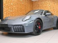 Usata Porsche 911 541 CV (397 kW) 2026 Grigio ardesia metallizzato Cabrio