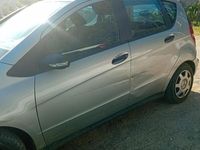 Usata Mercedes A200 102 CV (75 kW) 2007 Grigio Utilitaria