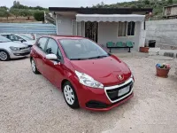 Usata Peugeot 208 Active 68 CV (50 kW) 2017 Rosso Utilitaria