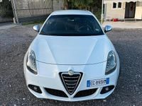 Usata Alfa Romeo Giulietta Distinctive 105 CV (77 kW) 2011 Bianco Berlina