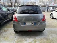 Usata Suzuki Swift GL 94 CV (69 kW) 2011 Grigio Utilitaria