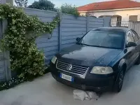 Usata VW Passat 75 CV (55 kW) 2004 Blu Berlina