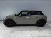 Usata Mini ONE 102 CV (75 kW) 2019 Verde Utilitaria