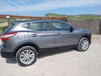 Usata Nissan Qashqai Acenta 110 CV (80 kW) 2016 Grigio SUV