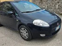 Usata Fiat Grande Punto 75 CV (55 kW) 2010 Blu Utilitaria
