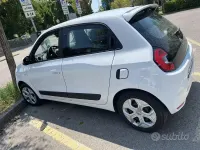 Usata Renault Twingo 30 kW (42 CV) 2021 Bianco Utilitaria