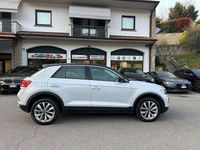 Usata VW T-Roc Advance 116 CV (85 kW) 2021 White silver metallizzato SUV