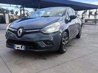 Usata Renault Clio IV Intens 90 CV (66 kW) 2017 Grigio Berlina