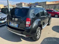 Usata Dacia Duster Lauréate 109 CV (80 kW) 2018 Nero SUV