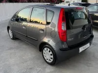 Usata Mitsubishi Colt Invite 75 CV (55 kW) 2006 Grigio Utilitaria