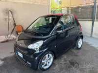 Usata Smart ForTwo Cabrio Pulse 71 CV (52 kW) 2011 Nero Cabrio